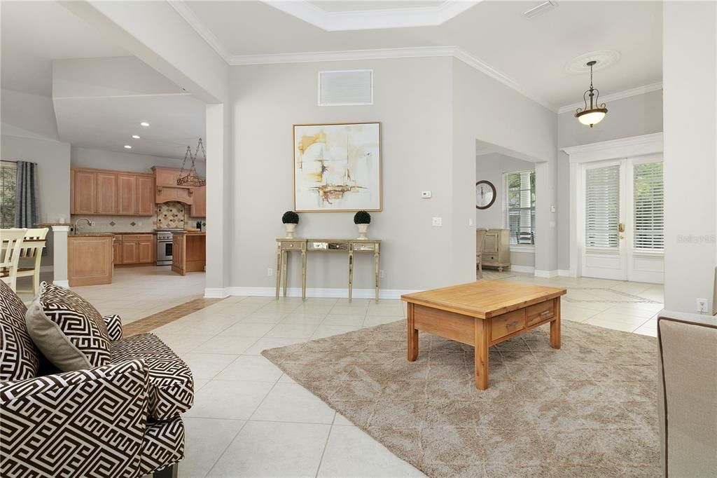 В аренду: $6,900 (5 спален, 4 ванн, 4301 Квадратных фут)
