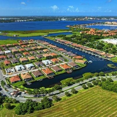 For Sale: $1,444,000 (3 beds, 3 baths, 3008 Square Feet)