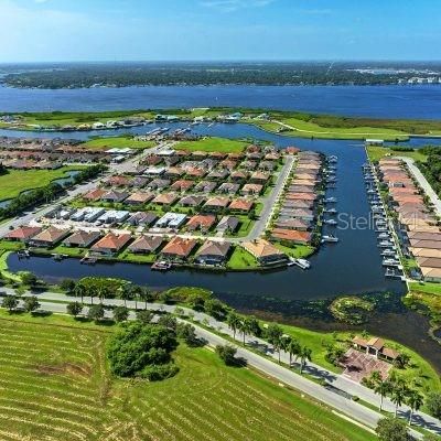 For Sale: $1,444,000 (3 beds, 3 baths, 3008 Square Feet)