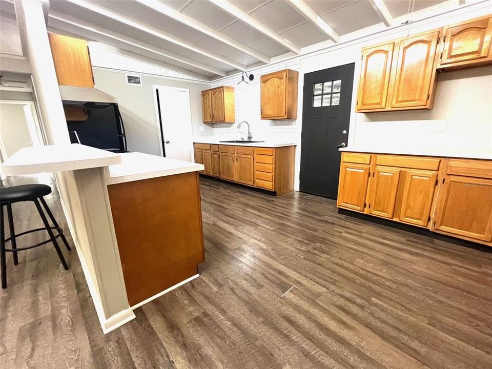 En Renta: $1,650 (3 camas, 2 baños, 1389 Pies cuadrados)