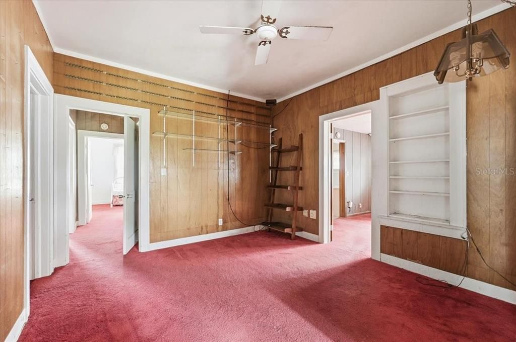 На продажу: $320,000 (3 спален, 2 ванн, 2436 Квадратных фут)