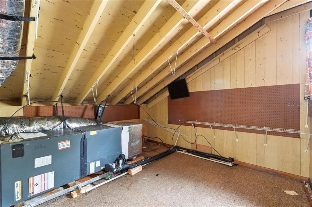 На продажу: $320,000 (3 спален, 2 ванн, 2436 Квадратных фут)