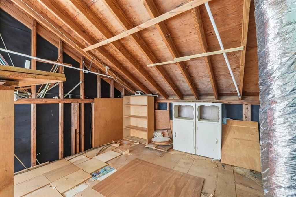 На продажу: $320,000 (3 спален, 2 ванн, 2436 Квадратных фут)