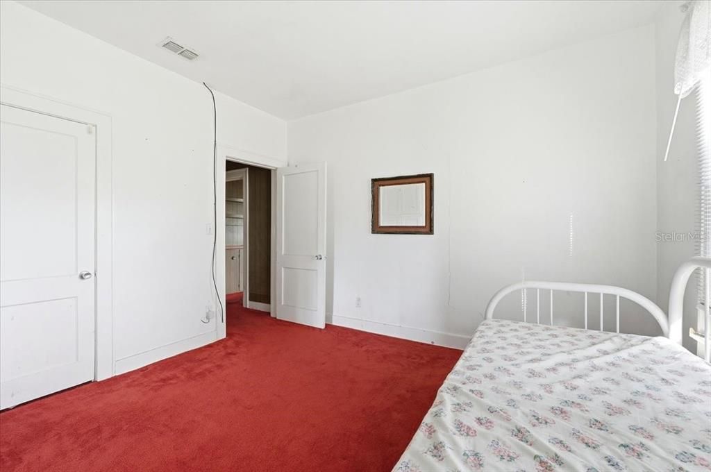 На продажу: $320,000 (3 спален, 2 ванн, 2436 Квадратных фут)