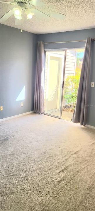 Activo con contrato: $260,000 (2 camas, 2 baños, 1284 Pies cuadrados)