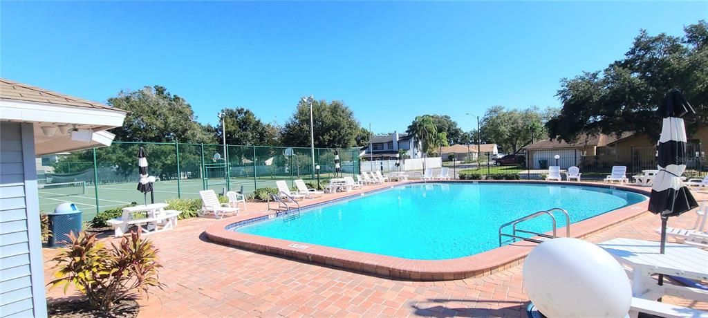 Activo con contrato: $260,000 (2 camas, 2 baños, 1284 Pies cuadrados)