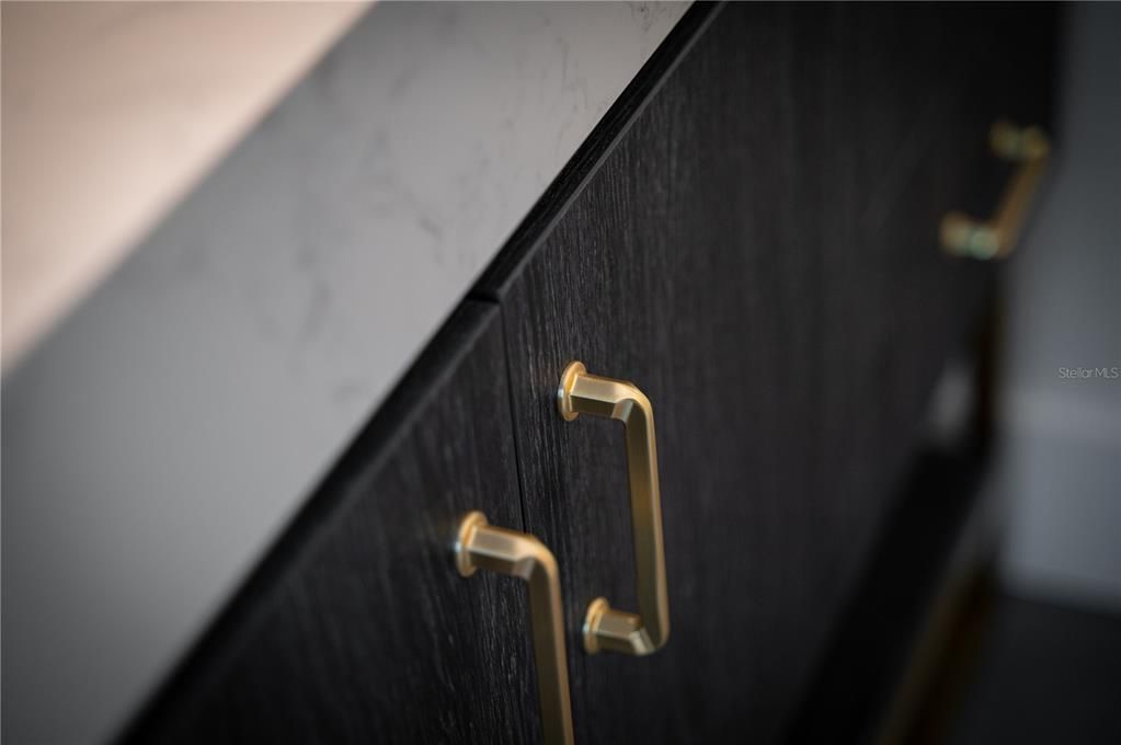 For Rent: $3,600 (2 beds, 2 baths, 1600 Square Feet)