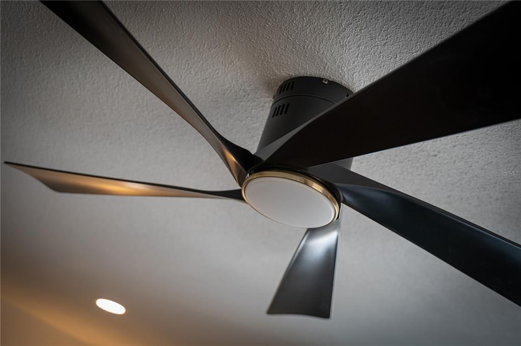 For Rent: $3,600 (2 beds, 2 baths, 1600 Square Feet)