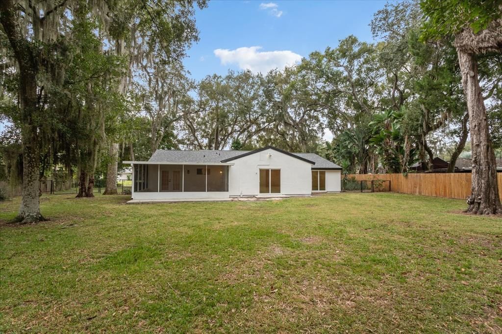 На продажу: $384,000 (3 спален, 2 ванн, 1658 Квадратных фут)