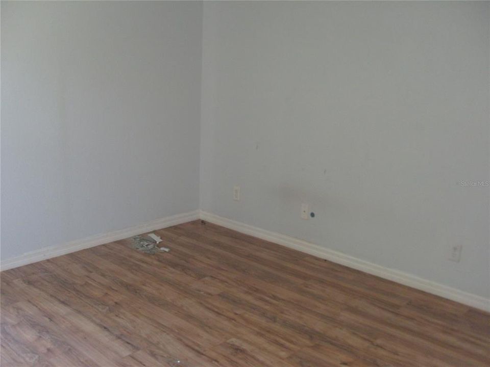 待售: $284,500 (3 贝兹, 2 浴室, 1236 平方英尺)