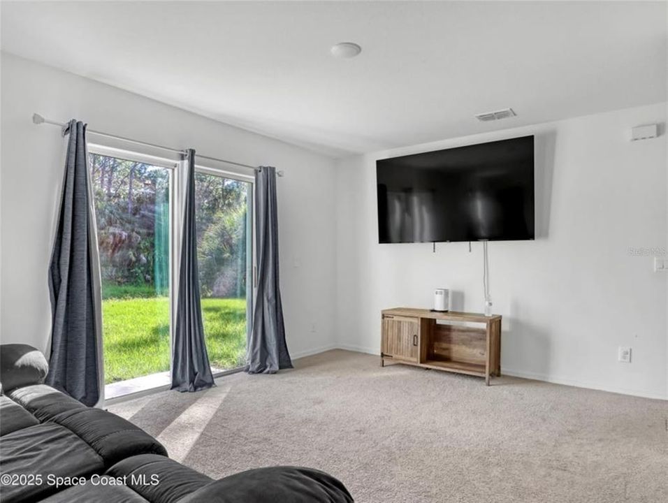 待售: $299,000 (3 贝兹, 2 浴室, 1334 平方英尺)