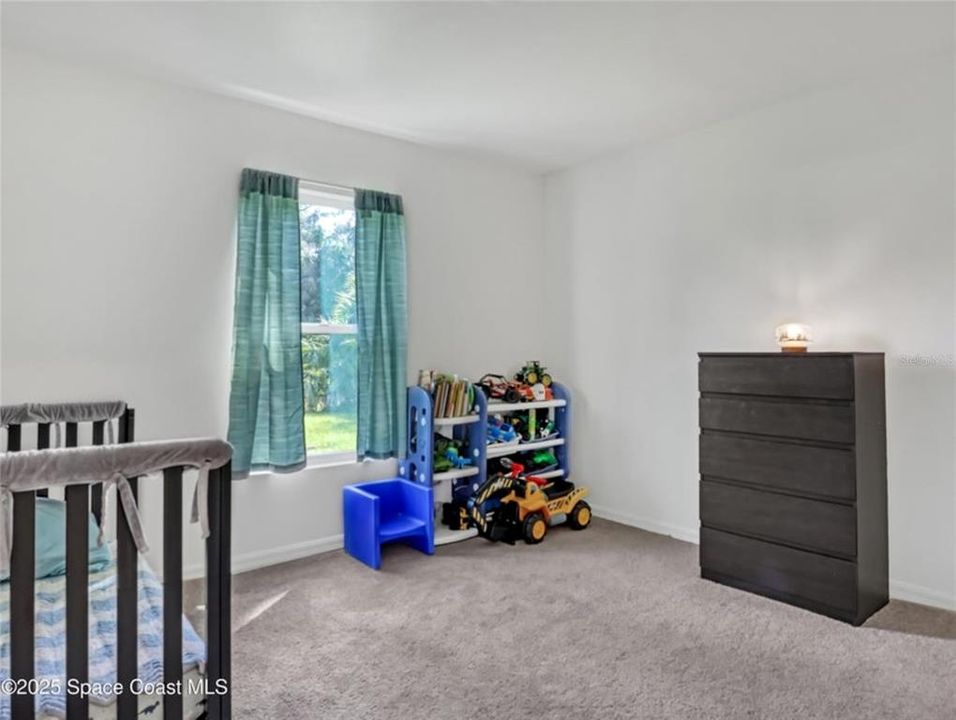 待售: $299,000 (3 贝兹, 2 浴室, 1334 平方英尺)