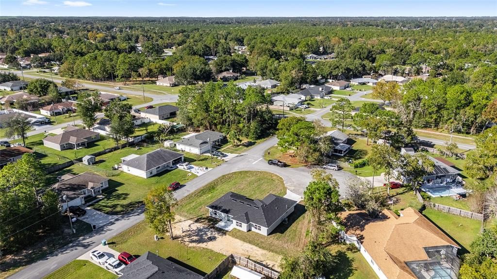 Под контрактом: $272,000 (3 спален, 2 ванн, 1440 Квадратных фут)