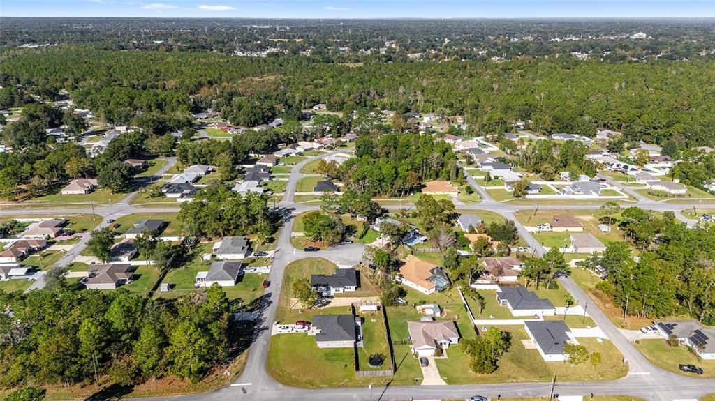 Под контрактом: $272,000 (3 спален, 2 ванн, 1440 Квадратных фут)