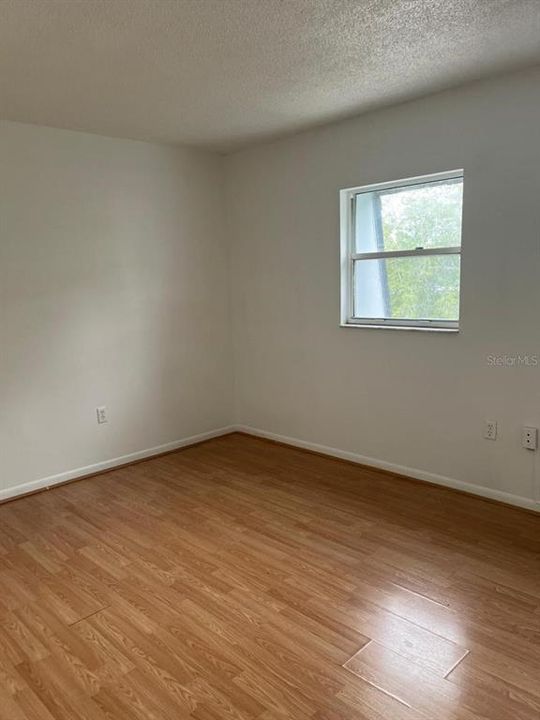 En Renta: $1,300 (2 camas, 1 baños, 952 Pies cuadrados)