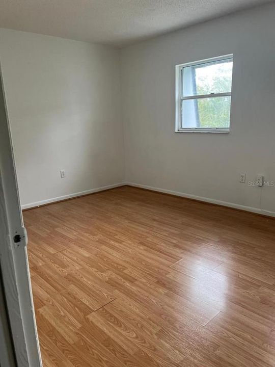 En Renta: $1,300 (2 camas, 1 baños, 952 Pies cuadrados)