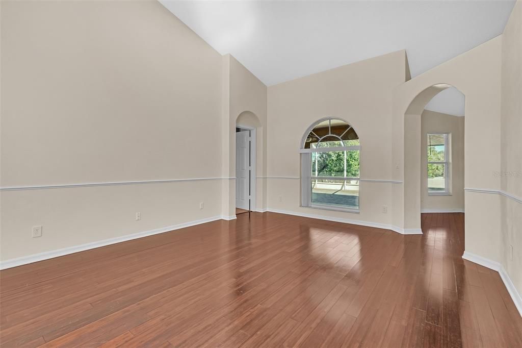 For Sale: $489,000 (4 beds, 3 baths, 2100 Square Feet)