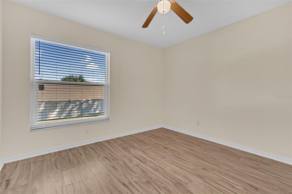 For Sale: $489,000 (4 beds, 3 baths, 2100 Square Feet)