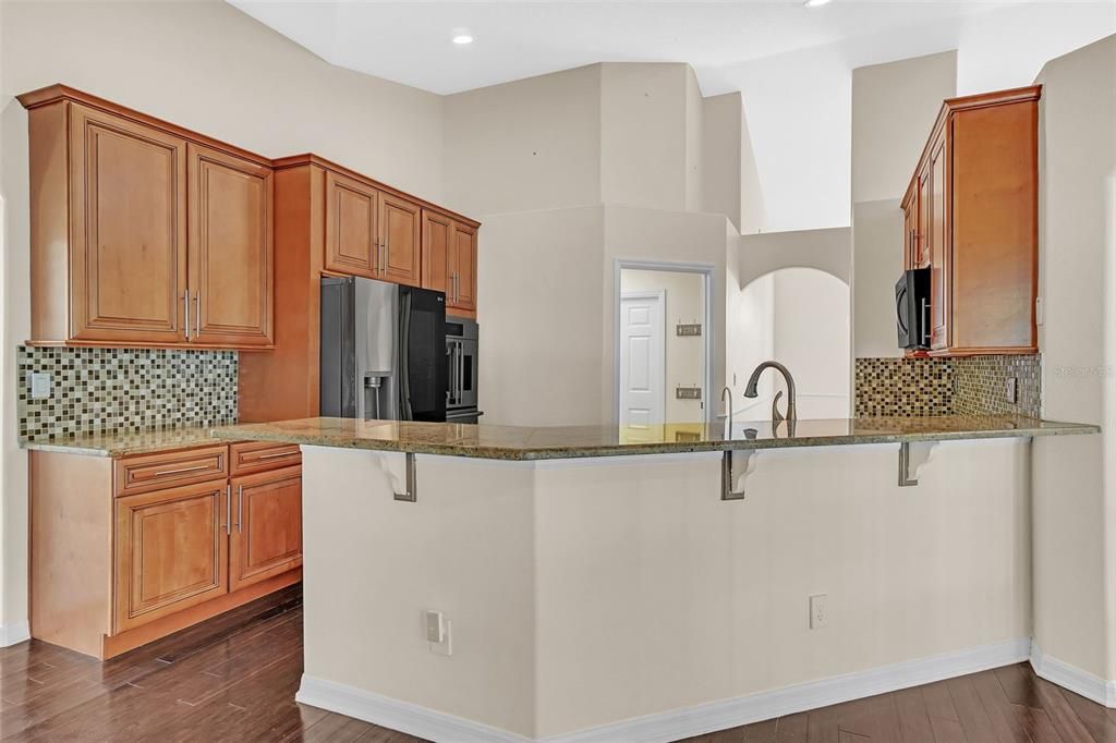 For Sale: $489,000 (4 beds, 3 baths, 2100 Square Feet)