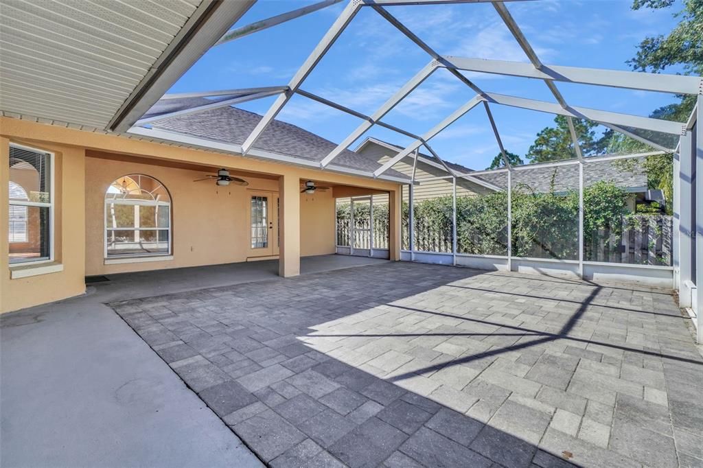 For Sale: $489,000 (4 beds, 3 baths, 2100 Square Feet)