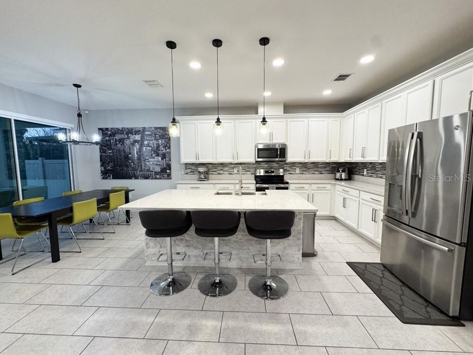 Active With Contract: $3,100 (4 beds, 3 baths, 2190 Square Feet)