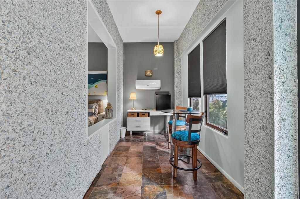 待售: $3,480,000 (7 贝兹, 7 浴室, 5168 平方英尺)