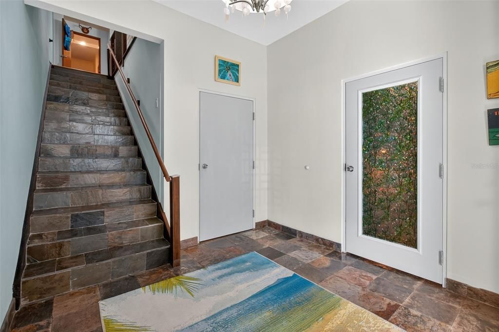 待售: $3,480,000 (7 贝兹, 7 浴室, 5168 平方英尺)