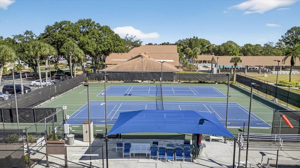 For Sale: $185,000 (2 beds, 2 baths, 1000 Square Feet)