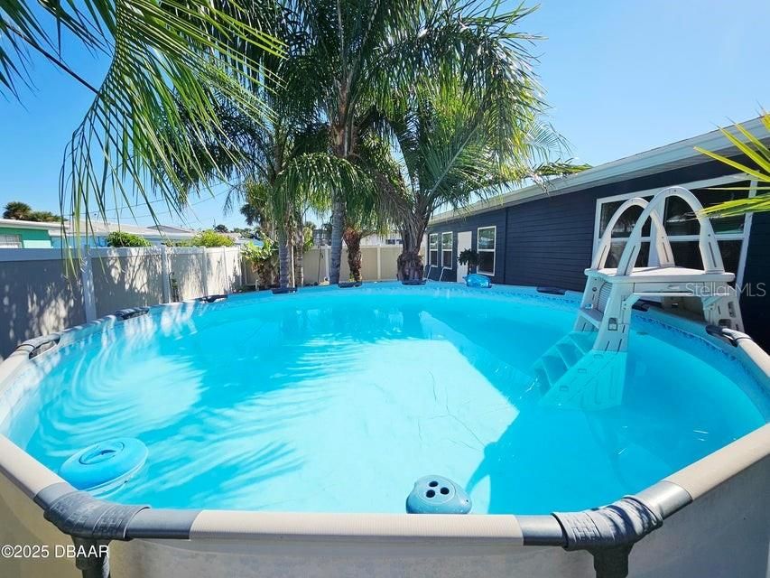 For Sale: $474,700 (3 beds, 2 baths, 1740 Square Feet)