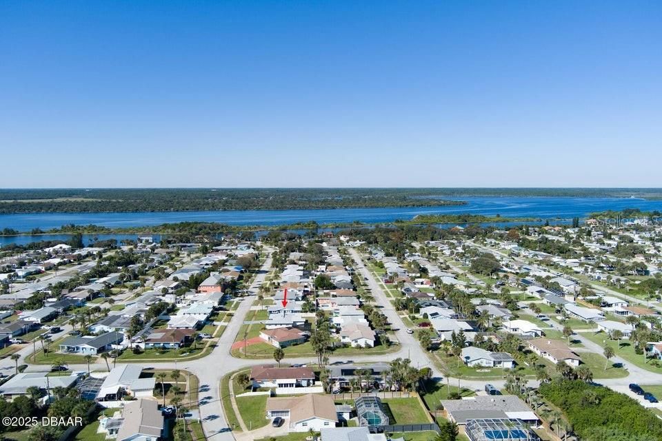 For Sale: $474,700 (3 beds, 2 baths, 1740 Square Feet)