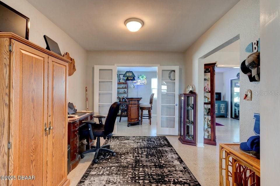 For Sale: $474,700 (3 beds, 2 baths, 1740 Square Feet)