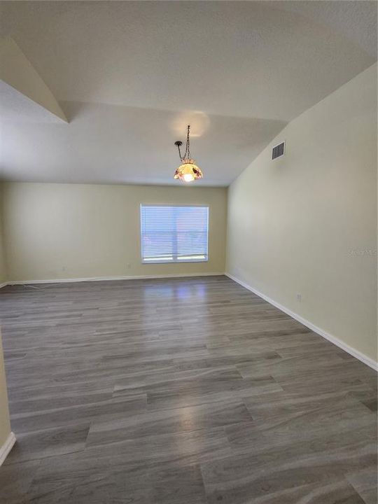 Active With Contract: $2,195 (4 beds, 2 baths, 2080 Square Feet)