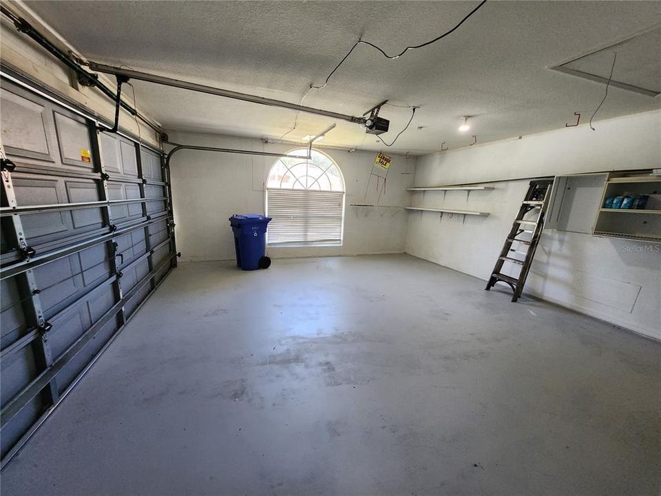 Active With Contract: $2,195 (4 beds, 2 baths, 2080 Square Feet)