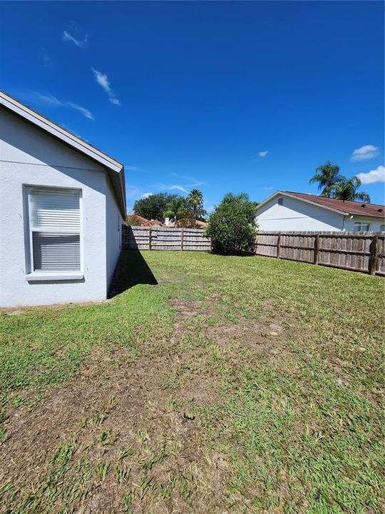 Active With Contract: $2,195 (4 beds, 2 baths, 2080 Square Feet)