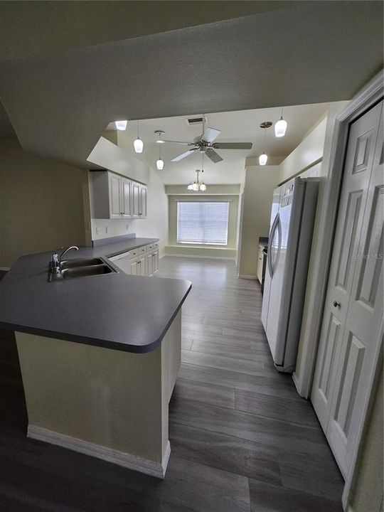 Active With Contract: $2,195 (4 beds, 2 baths, 2080 Square Feet)