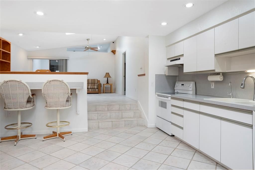 For Sale: $1,145,000 (0 beds, 0 baths, 6311 Square Feet)