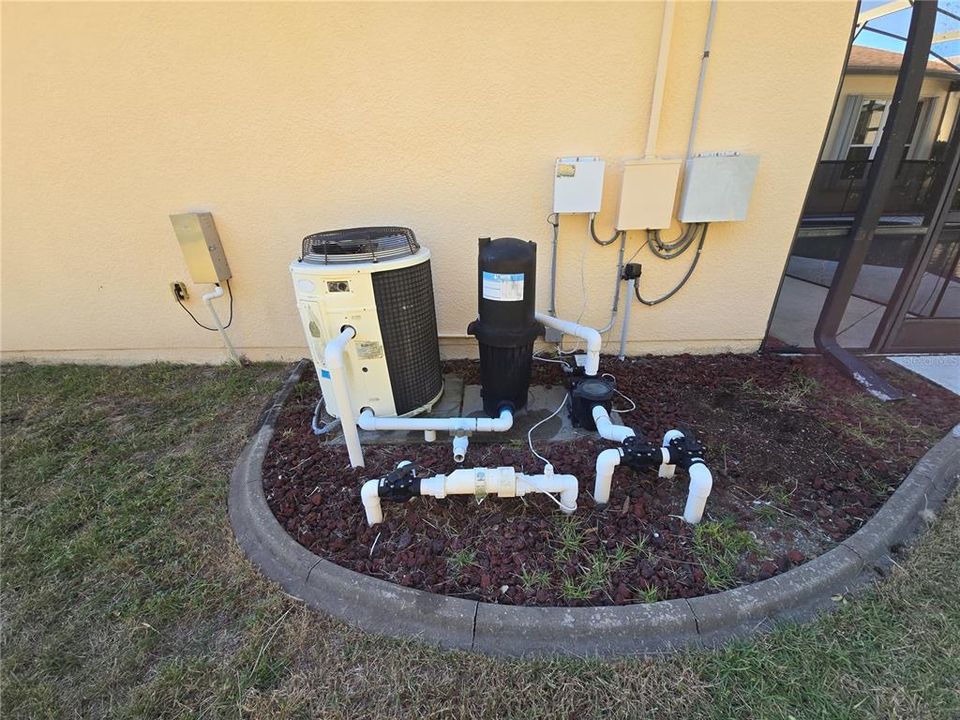 Active With Contract: $320,000 (2 beds, 2 baths, 2399 Square Feet)