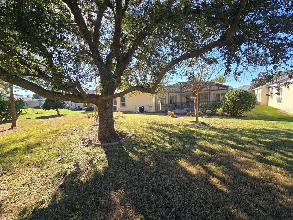 Active With Contract: $320,000 (2 beds, 2 baths, 2399 Square Feet)