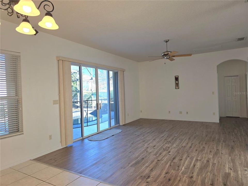 Active With Contract: $320,000 (2 beds, 2 baths, 2399 Square Feet)