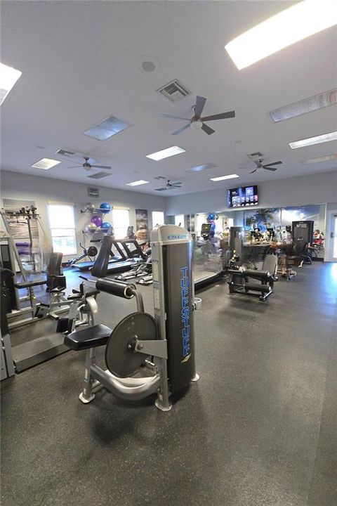 Active With Contract: $320,000 (2 beds, 2 baths, 2399 Square Feet)