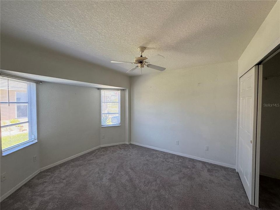 For Rent: $2,400 (3 beds, 2 baths, 1806 Square Feet)