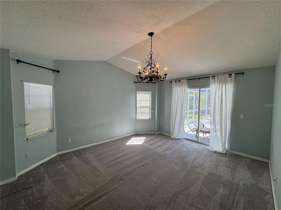 For Rent: $2,400 (3 beds, 2 baths, 1806 Square Feet)