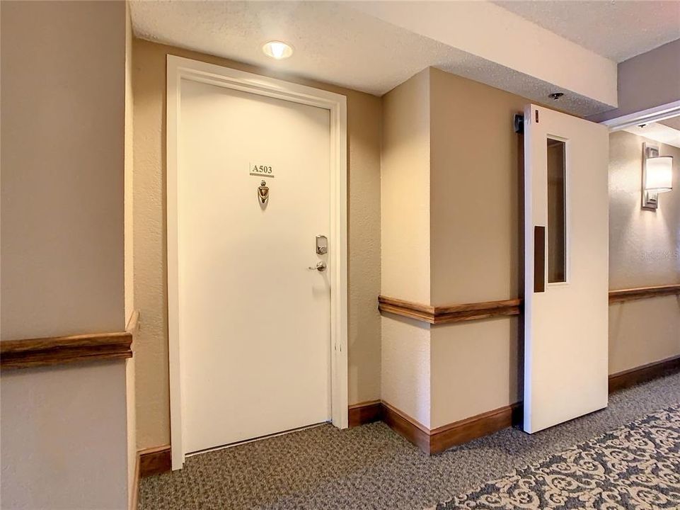 В аренду: $2,100 (2 спален, 2 ванн, 1075 Квадратных фут)