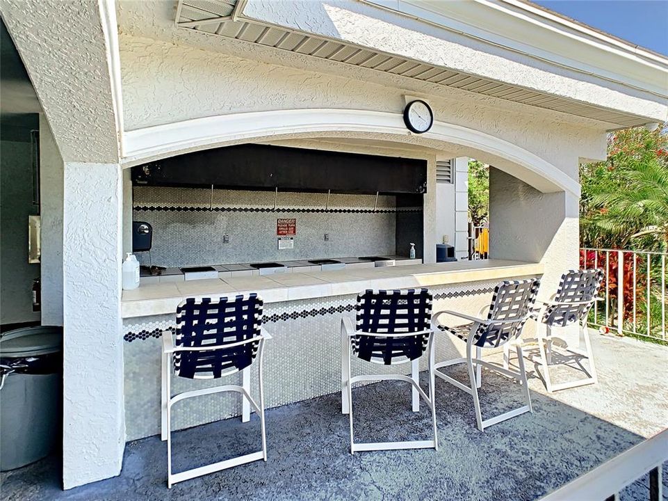 В аренду: $2,100 (2 спален, 2 ванн, 1075 Квадратных фут)