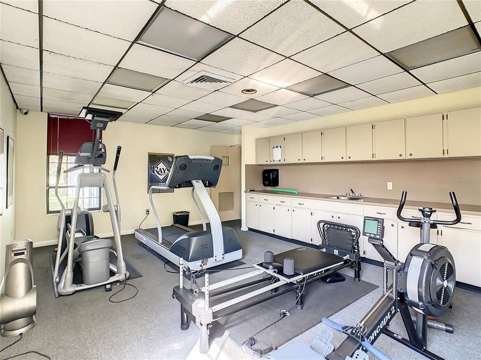 В аренду: $2,100 (2 спален, 2 ванн, 1075 Квадратных фут)