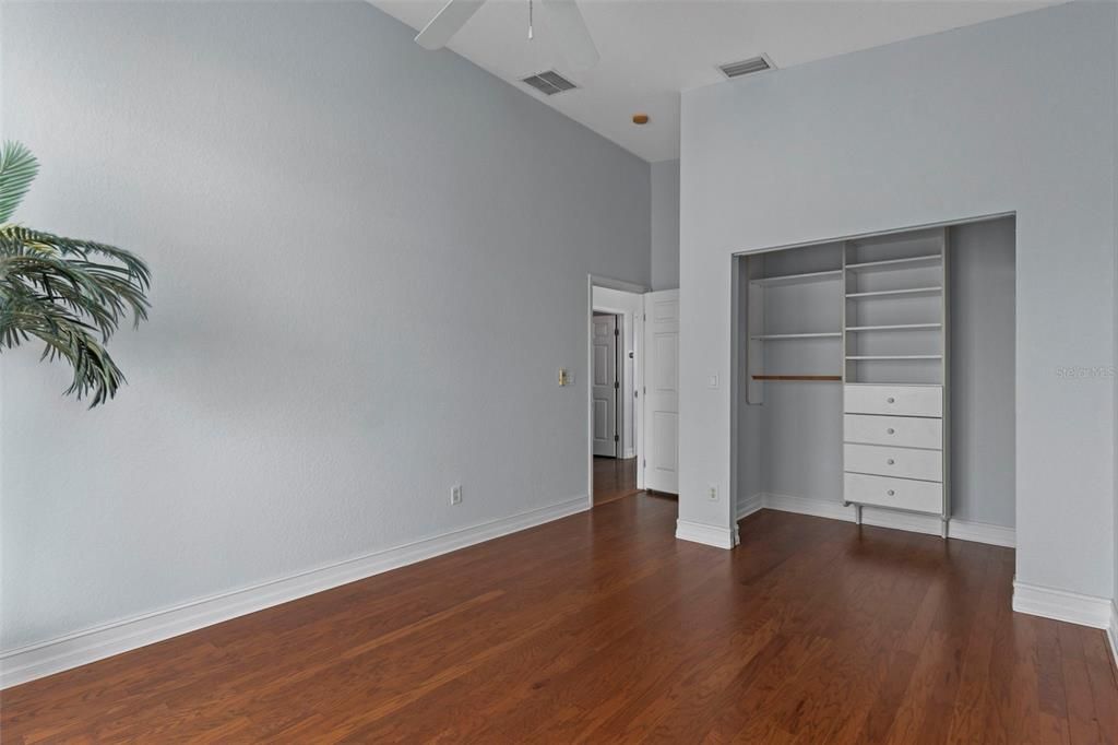 For Sale: $349,900 (3 beds, 2 baths, 1680 Square Feet)