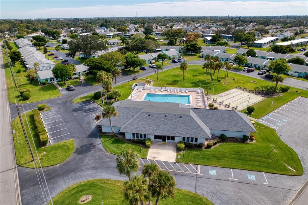 Activo con contrato: $199,500 (2 camas, 2 baños, 1050 Pies cuadrados)