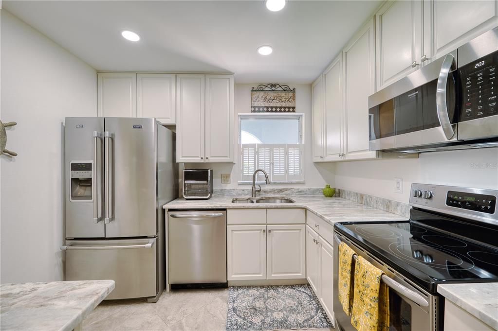 Activo con contrato: $199,500 (2 camas, 2 baños, 1050 Pies cuadrados)