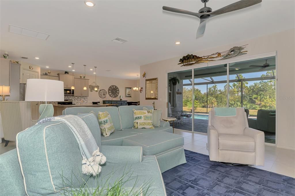 En Venta: $474,700 (4 camas, 2 baños, 2202 Pies cuadrados)