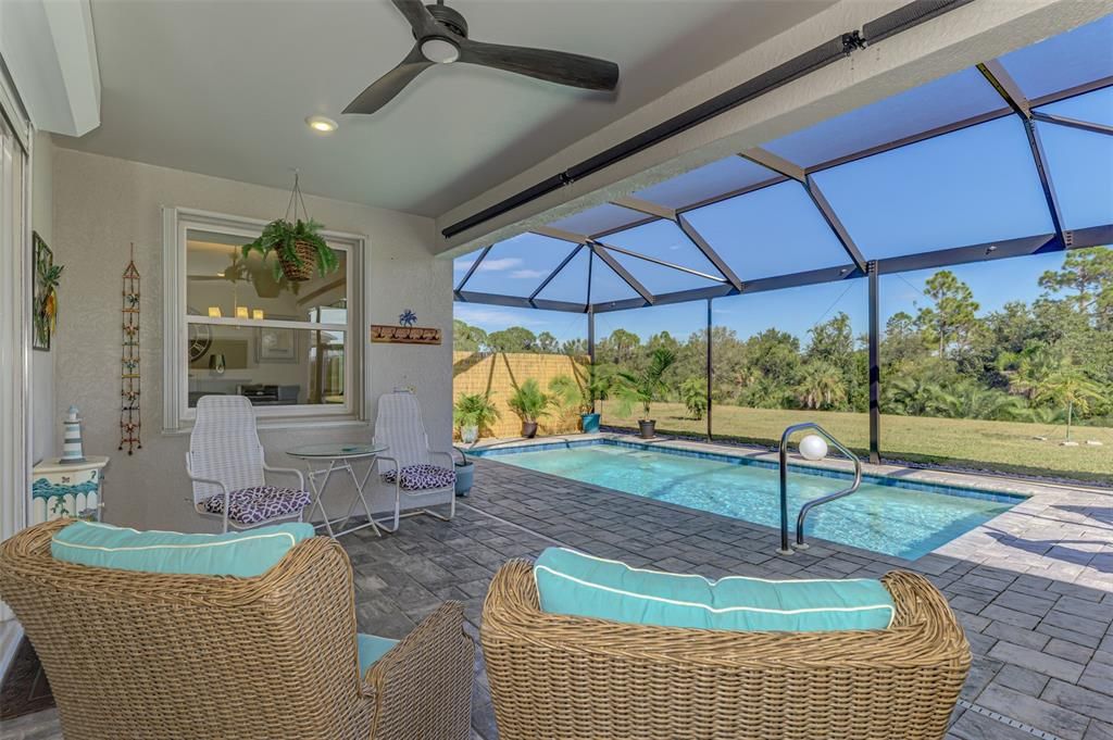 En Venta: $474,700 (4 camas, 2 baños, 2202 Pies cuadrados)